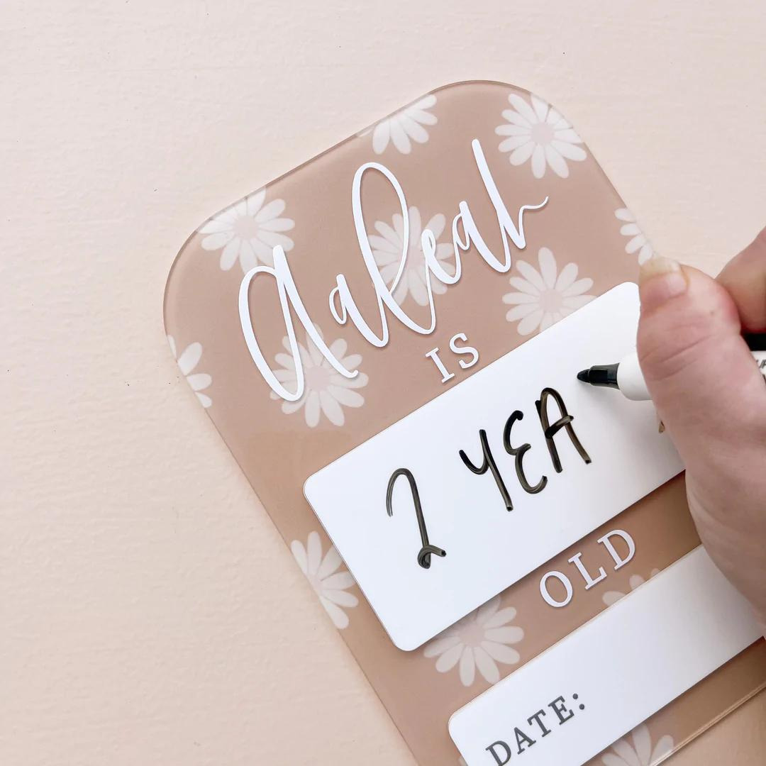 Writable Milestone Age Plaque + FREE Whiteboard Marker
