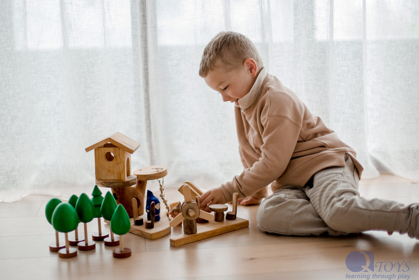 Wooden Tree Play Set